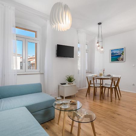 Cozy On Korzo Apartments Rijeka Ruang foto