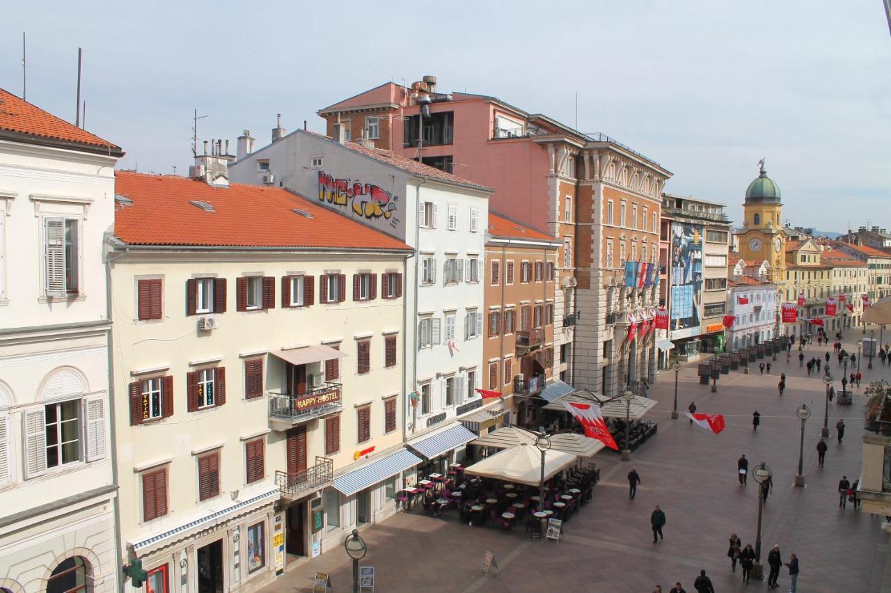 Cozy On Korzo Apartments Rijeka Bagian luar foto