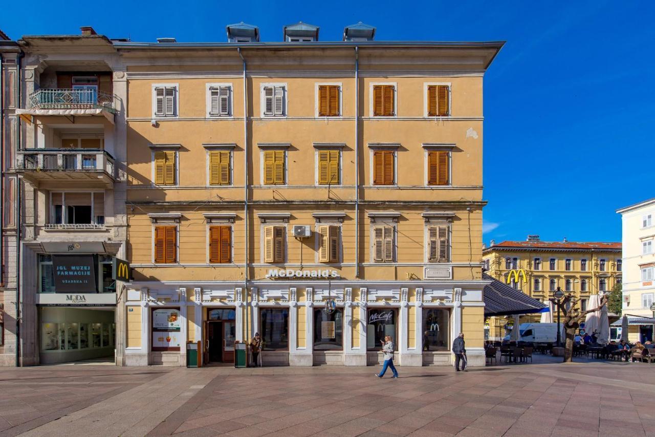 Cozy On Korzo Apartments Rijeka Bagian luar foto