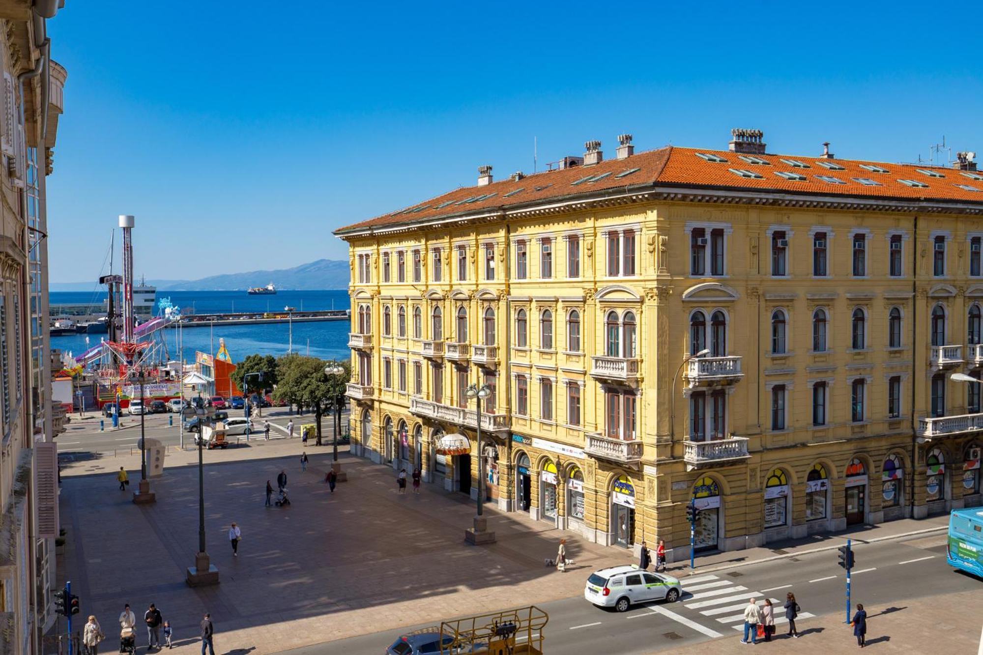 Cozy On Korzo Apartments Rijeka Ruang foto